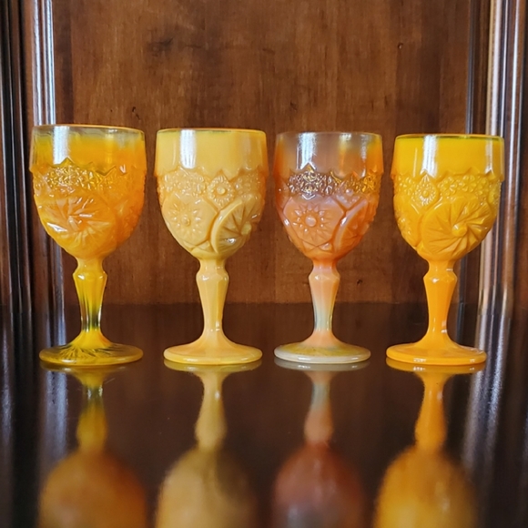 (4) Vntg "Buzz Saw" Glowing Orange Selenium Goblets by both Degenhart & Boyd - Picture 2 of 16